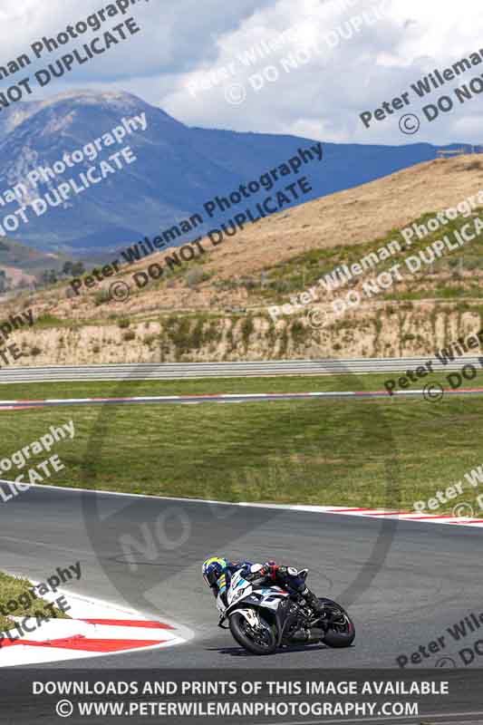 cadwell no limits trackday;cadwell park;cadwell park photographs;cadwell trackday photographs;enduro digital images;event digital images;eventdigitalimages;navarra;no limits trackdays;peter wileman photography;racing digital images;trackday digital images;trackday photos